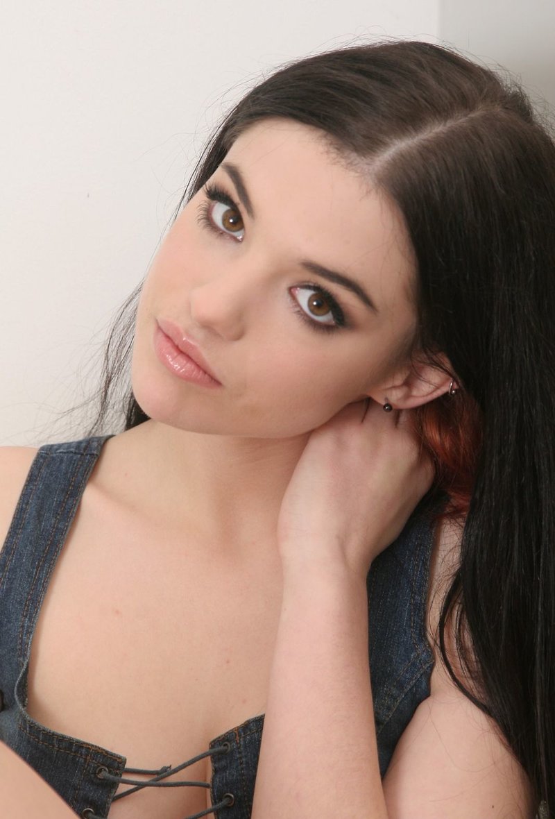 Оксана, 22 года, 3 размер груди