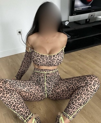 Галина, 24 года, 4 размер груди